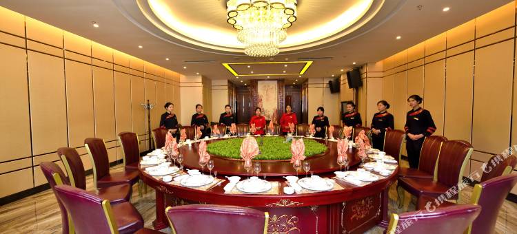 兴义施达凤凰酒店图片