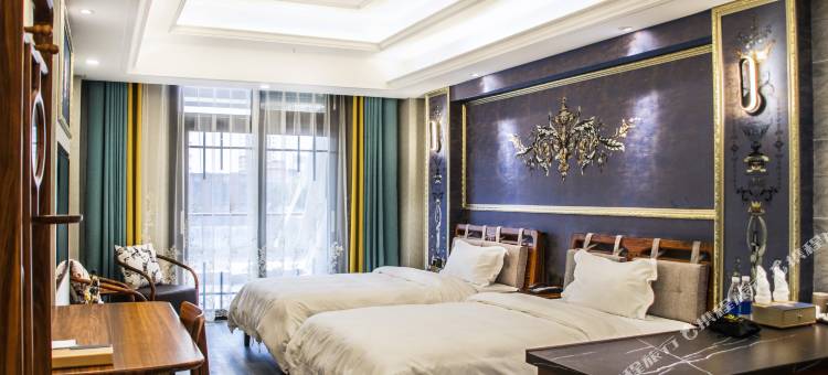 开阳天平酒店(高铁站金湖中心店)图片