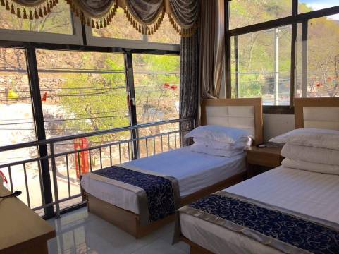 北京万华轩民宿