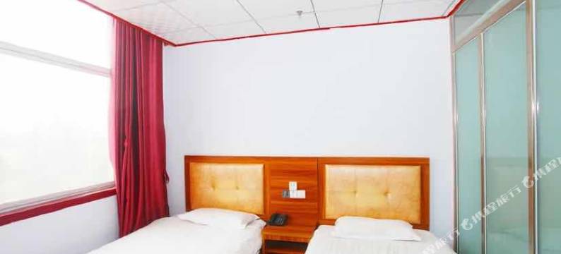 OYO西安雅荷宾馆(皂河地铁站店)图片