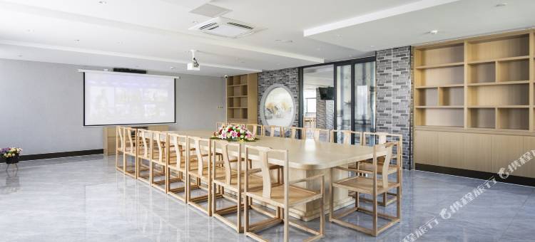 沐江南酒店(镇江丹阳市亿达广场店)图片