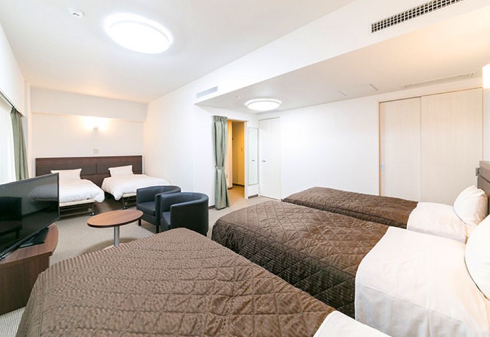 Pearl Hotel KayabachoHotel Overview