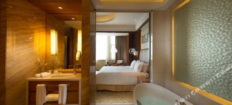 青海格尔木中浩希尔顿逸林酒店图片