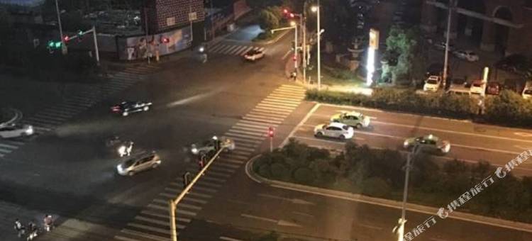 合肥庐阳万象汇亚朵酒店图片