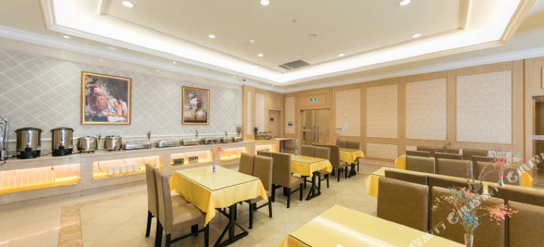 维也纳国际酒店(上海金山卫火车站城市沙滩店)图片