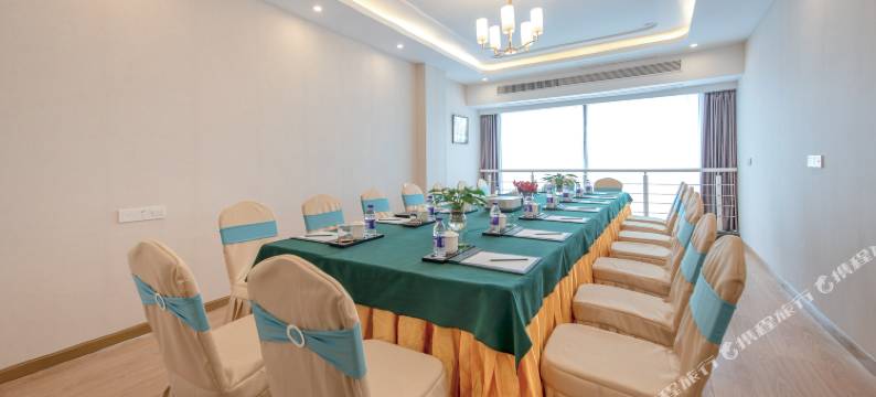 力雅广场酒店(桐庐富春江店)图片