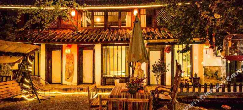 丽江束河小调人文客栈图片