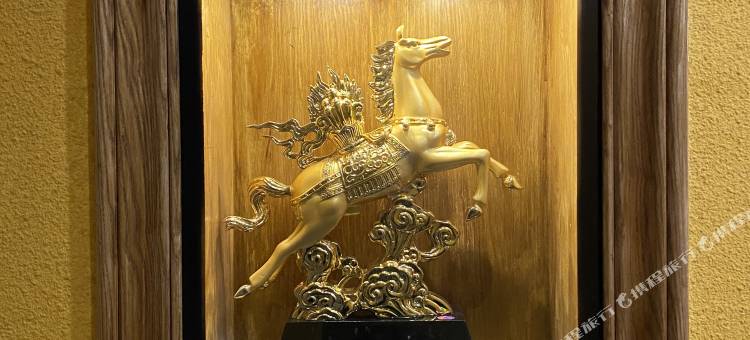 骏怡连锁酒店(玛曲县步行街店)图片