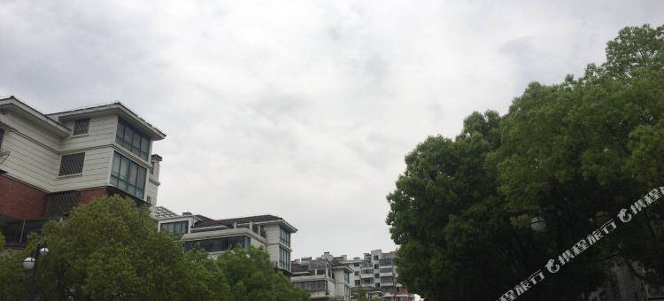 轻住·悦享酒店(绍兴袍江中国汽车城店)图片