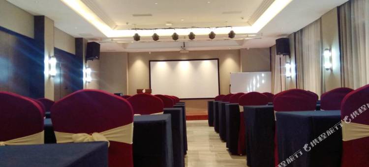 璞华酒店(郸城一高迎宾大道店)图片