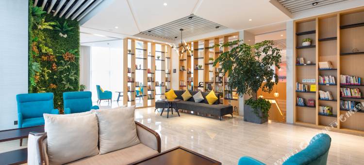 丽呈睿轩酒店(杭州萧山国际机场永盛路地铁站店)图片