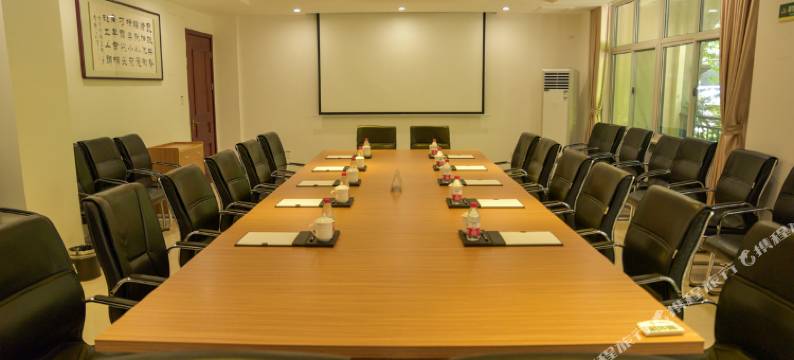 西峡财富庄园假日酒店图片