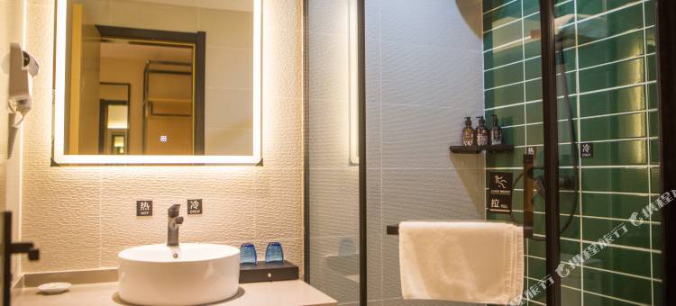 格林豪泰酒店(防城港高铁北站店)图片