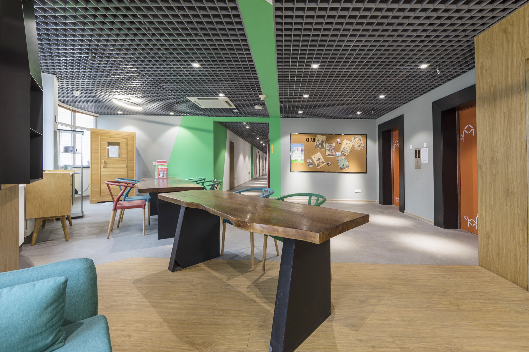 E Guest ApartmentHotel Overview