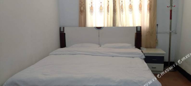 兴国均村旅馆(兴国县火车站店)图片