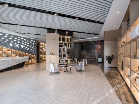 南京上元大街江宁步行街亚朵轻居酒店