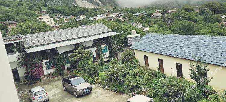 香格里拉哈巴雪山国际青年旅舍图片