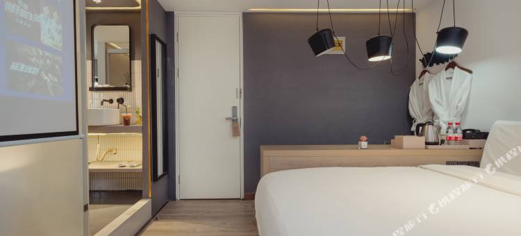 尖微民宿(上海外滩店)图片