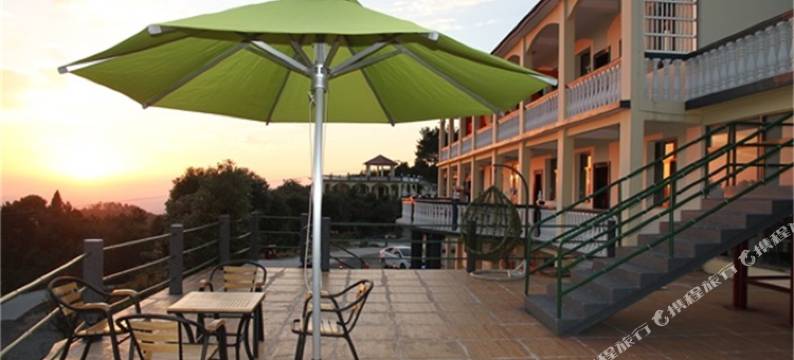 潜山赫比尼斯酒店图片