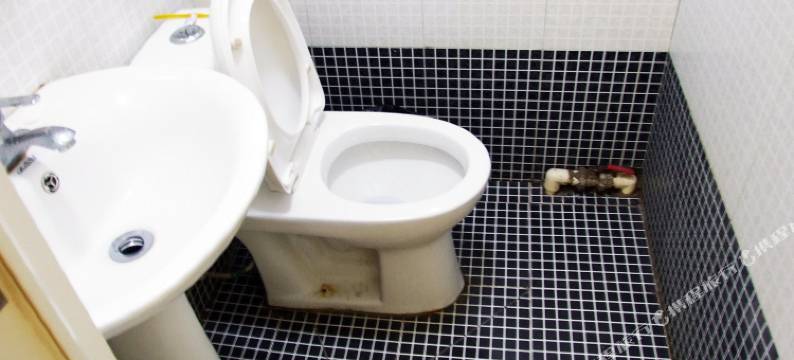 馨一港宾馆(廊坊新开路明珠超市店)图片