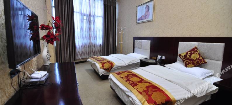 陆良哈喽酒店图片