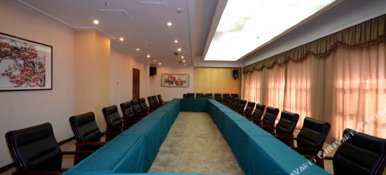 涞源白石山大酒店图片