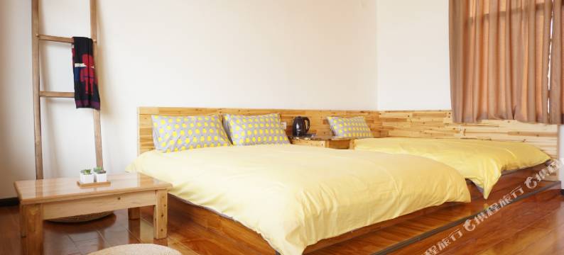 兴义万峰林见山民宿图片