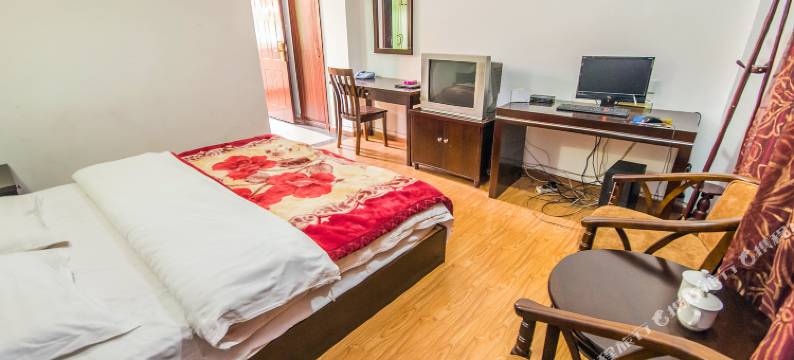 乐山洪轩大酒店图片