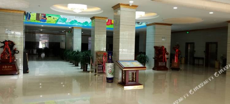 德令哈德勒大酒店图片