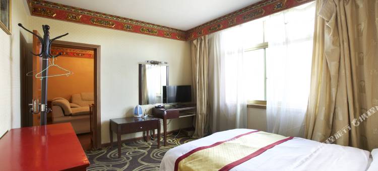 拉萨岗拉梅朵大酒店图片