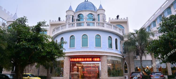 华厦大酒店(东山岛马銮湾风景区店)图片