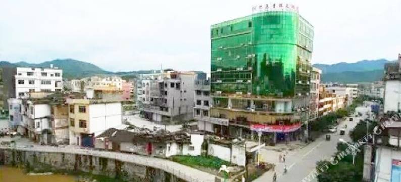 巴马贵银大酒店图片