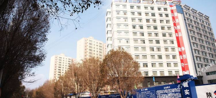 金泰来宾馆(医科大学第二附属医院南湖北路地铁站店)图片