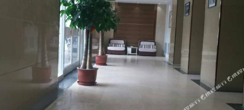 黄金假日酒店(廊坊万达广场高铁站店)图片