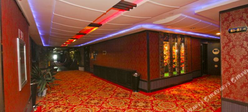 瓦房店长兴大酒店图片