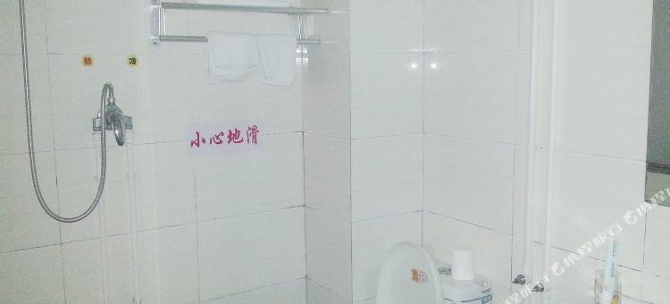 AA连锁酒店(安丘雅客店)图片