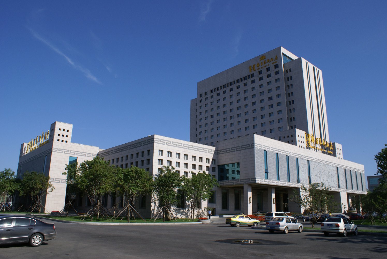 Guo Erluosi Hotel Over view