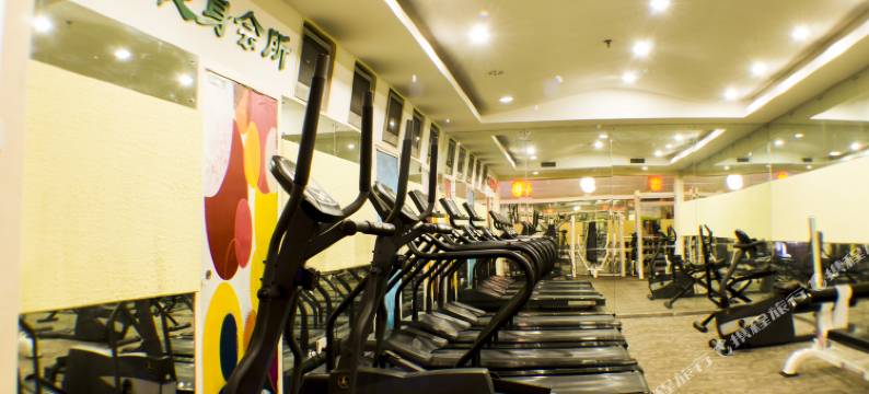 青岛山孚大酒店图片