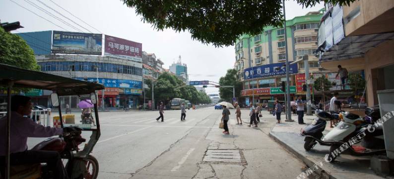 百汇商务宾馆(田东高铁站店)图片