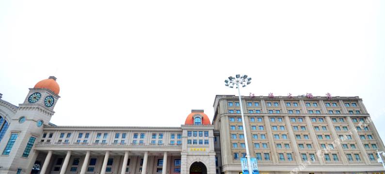 武汉江城大酒店(汉口火车站南广场店)图片