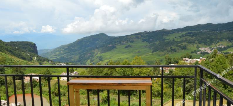 元阳K2青年旅店图片