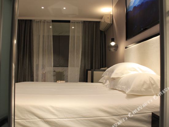 大商新玛特(国贸店)