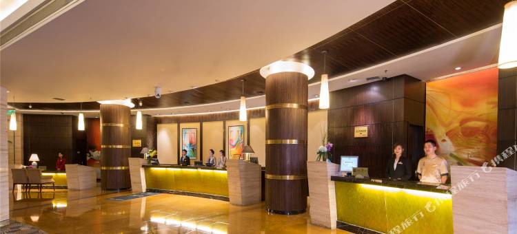 武汉江城明珠豪生大酒店(汉口江滩江汉路步行街店)图片