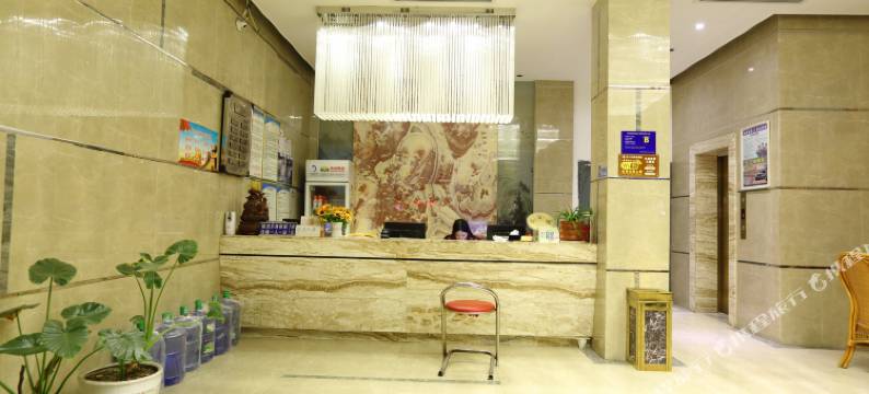 金十月宾馆(襄阳二汽悦活荟店)图片