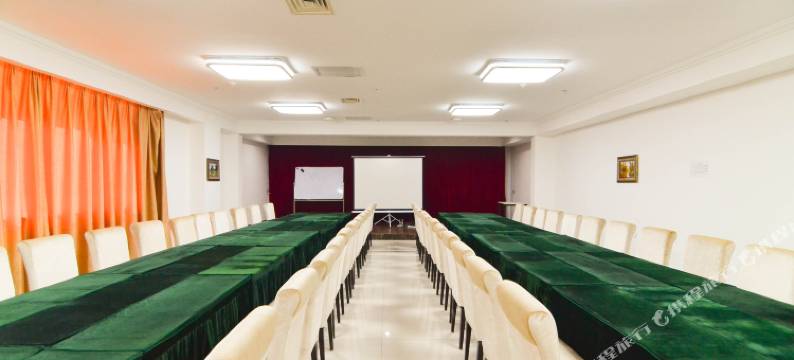 东北明珠酒店(大连开发区安盛购物广场万达广场店)图片