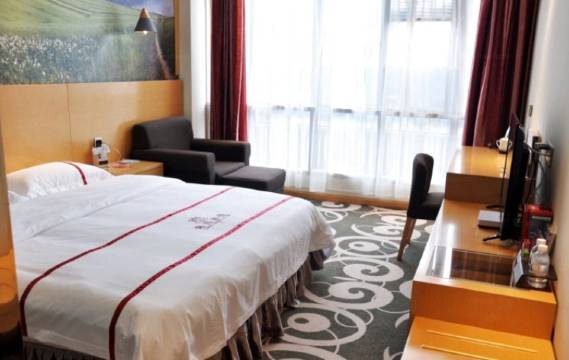 罗甸隆昌居佳酒店