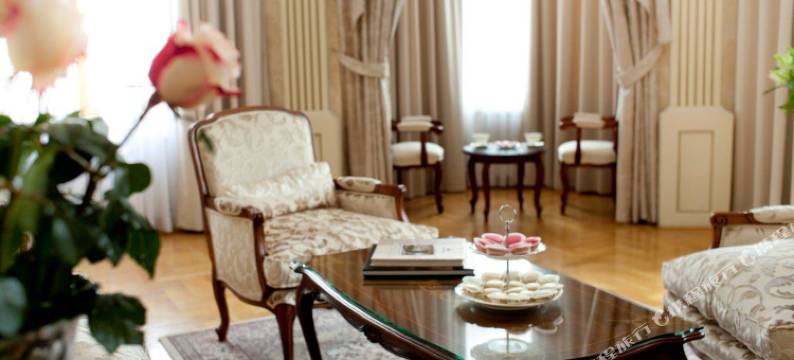 莫斯卡瓦酒店(Hotel Moskva)图片