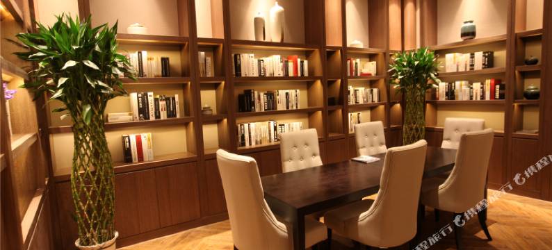 璞居酒店(郑州东站CBD国际会展中心店)图片