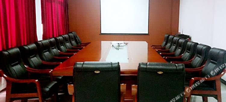 尚客优连锁酒店(喀喇沁旗锦南大街店)图片