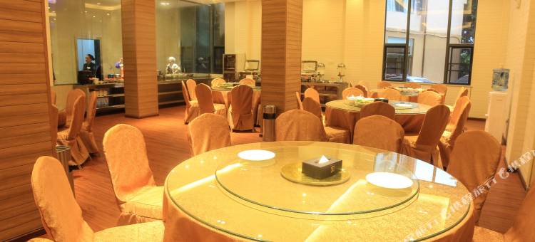 四海一家酒店(马关禧顿店)图片